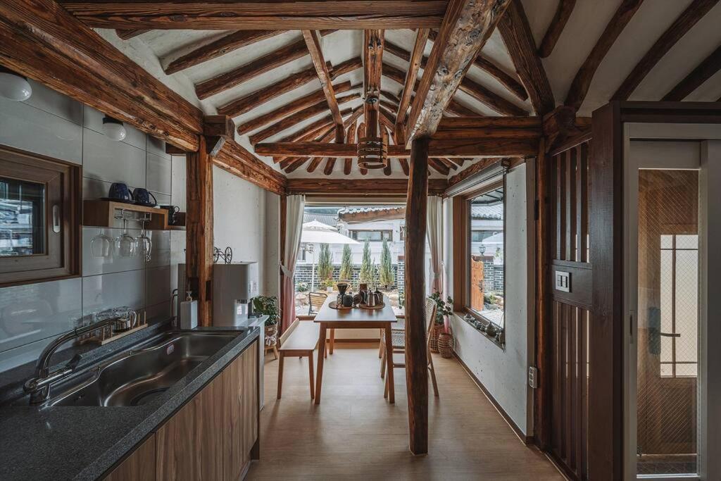 Hanokstay Haru Jeonju Exterior foto